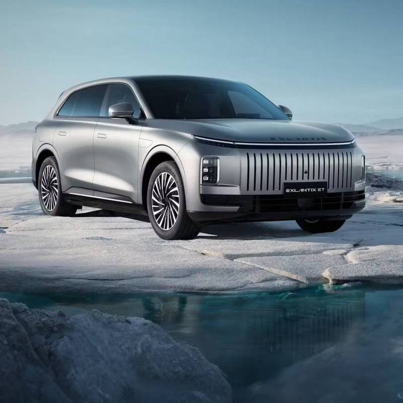 Exlantix ET SUV